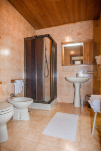 Hotel-Ristorante-Sport-Sappada-Dolomiti-sapori-unici-a-sappada-12-200x300